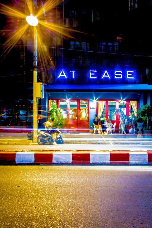 Hotel At Ease Bijou à Chiang Mai Extérieur photo